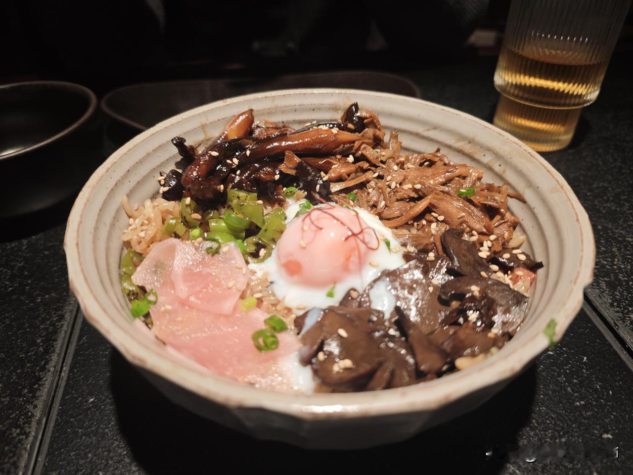 社会化程度太低了怎么办。马上27岁了，总觉得自己还是不会和别人相处，不管是之前的