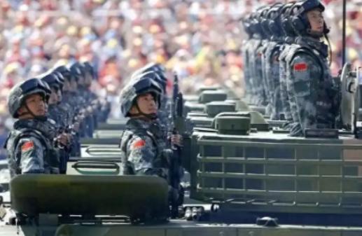 美伊这一场军事较量，彻底让全世界警惕中国！它们不约而同地问出了一个极其核心的问题