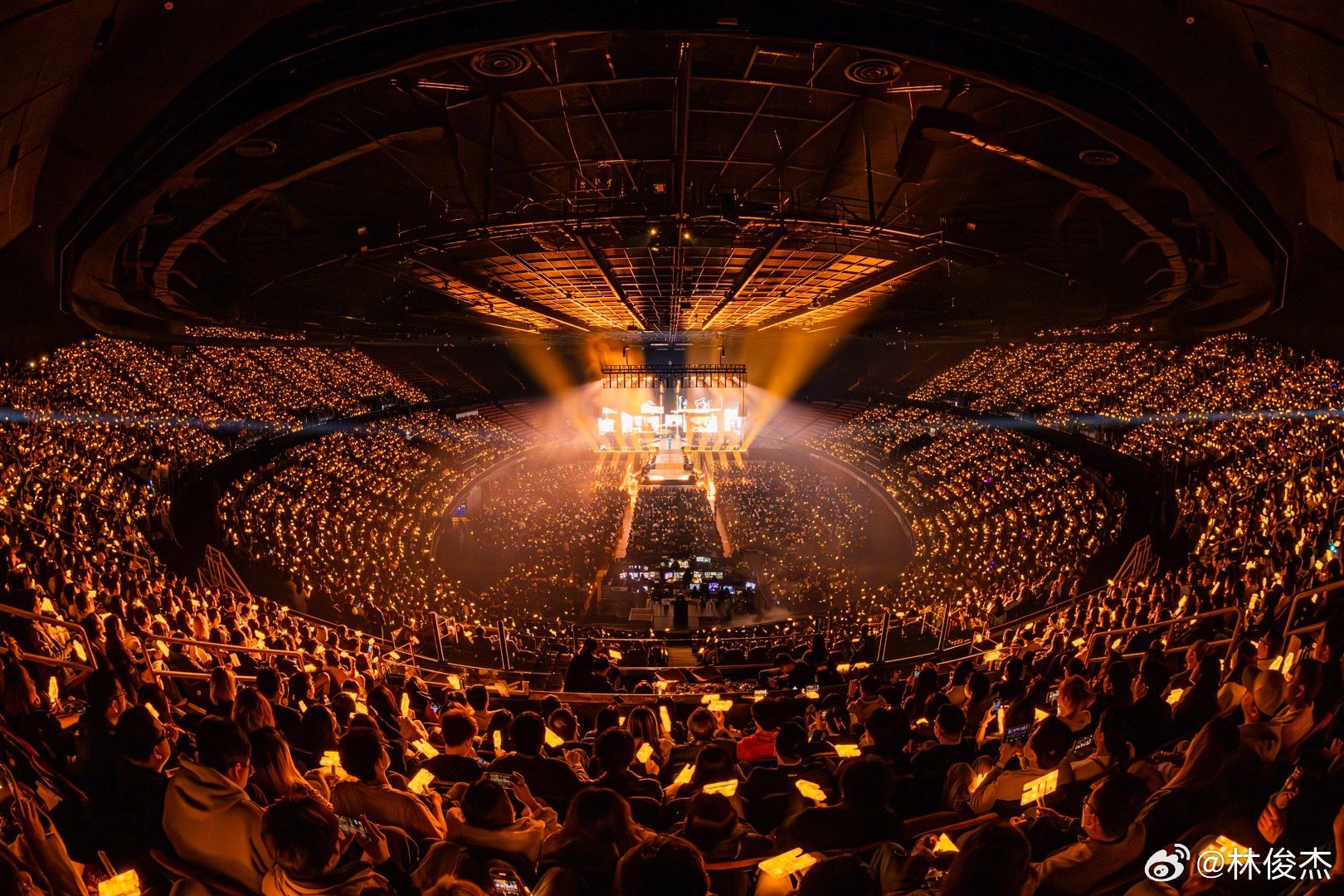 JJ20 FINAL LAP洛杉矶站票房数据公布 :时间 : 2025.2.8地