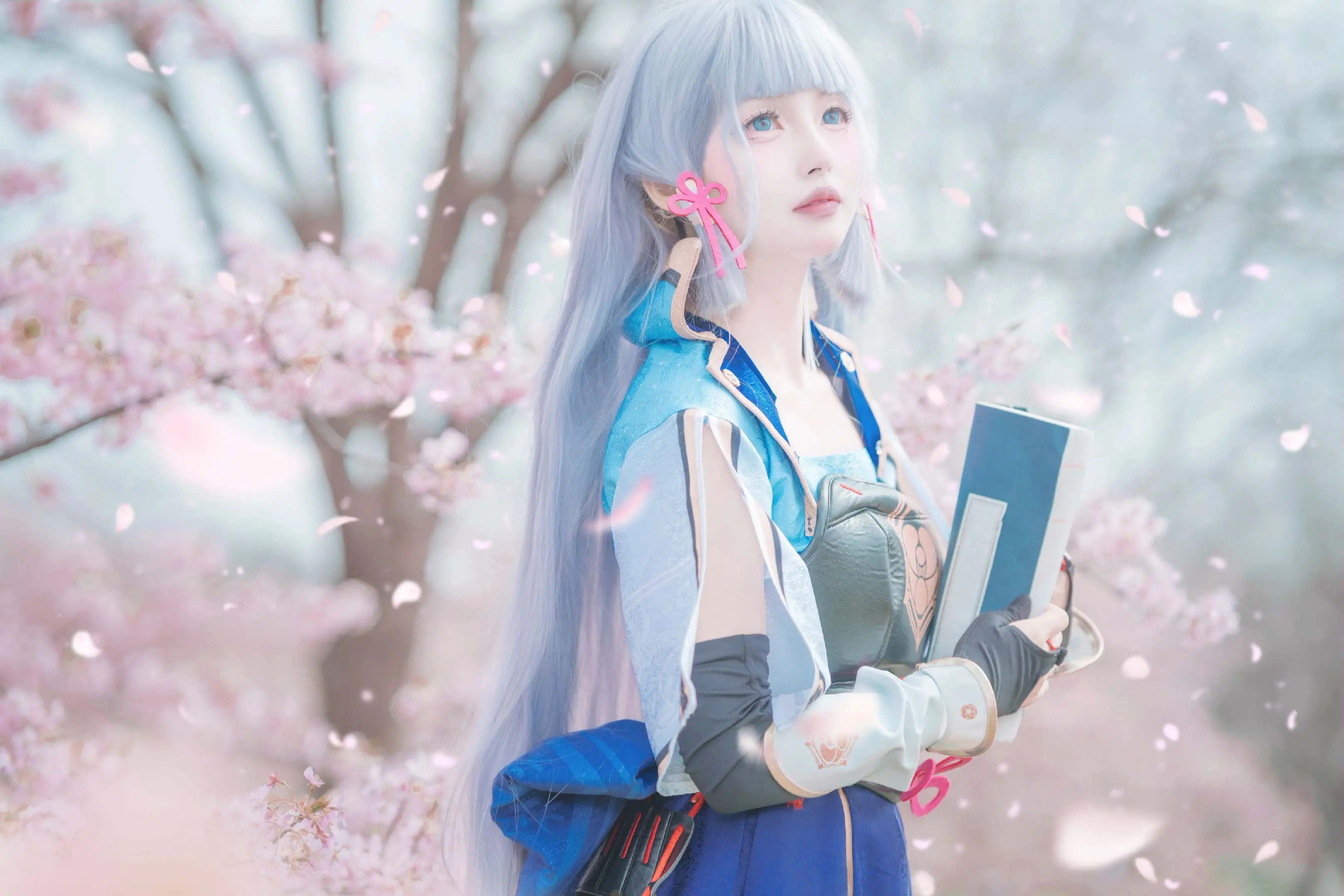 水视频。
