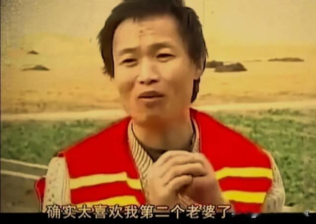 为什么支持死刑？

想起一个案例，一个混混把姑妈和姑妈的两个小孩骗到自家后院，一