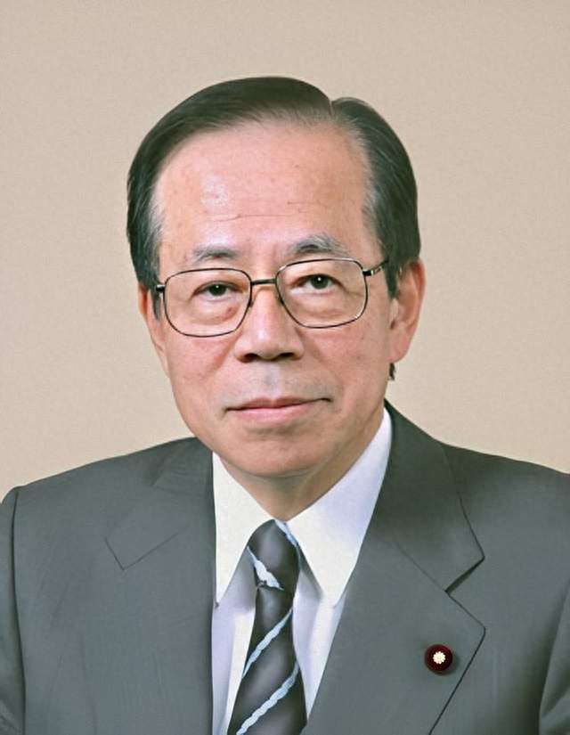 日本前首相福田康夫于10月22日在东京医院病逝，享年90岁！