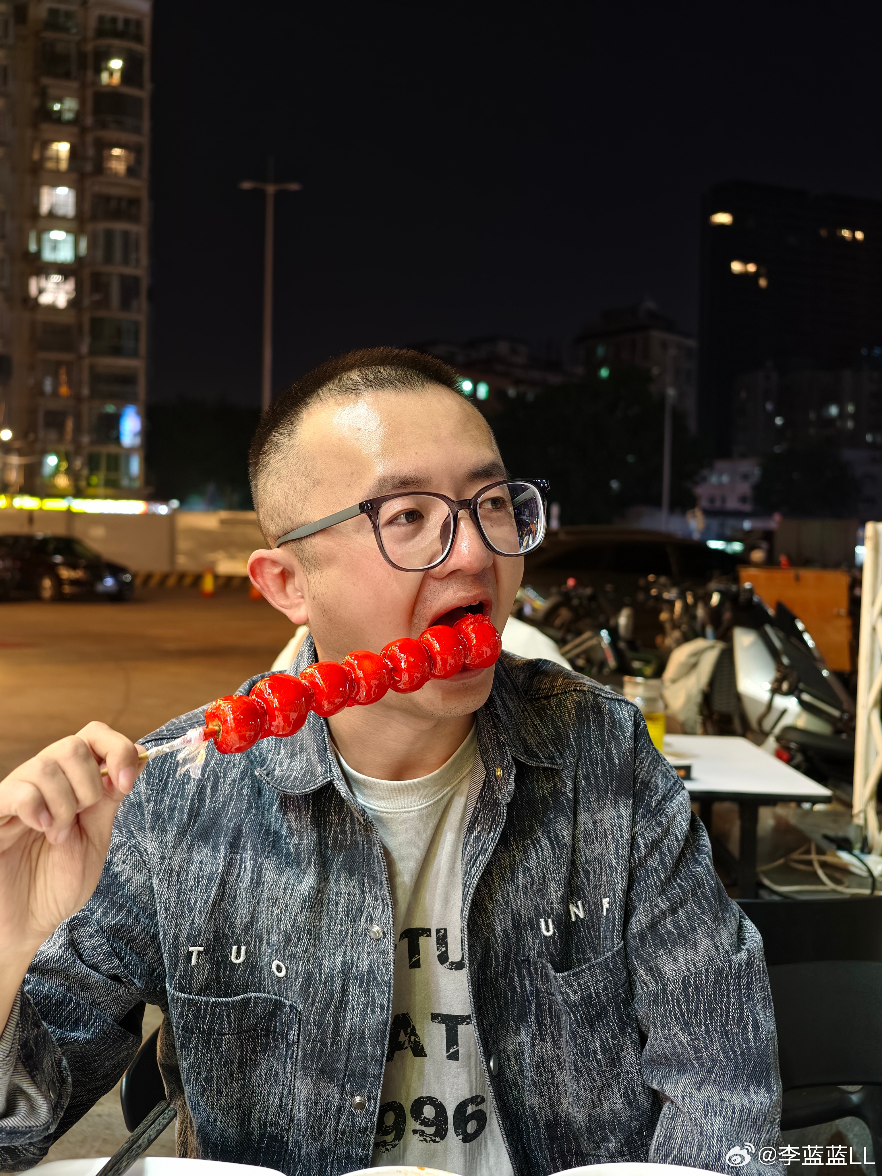 来吧，互相伤害吧...我还有更丑的，给你点警告！！