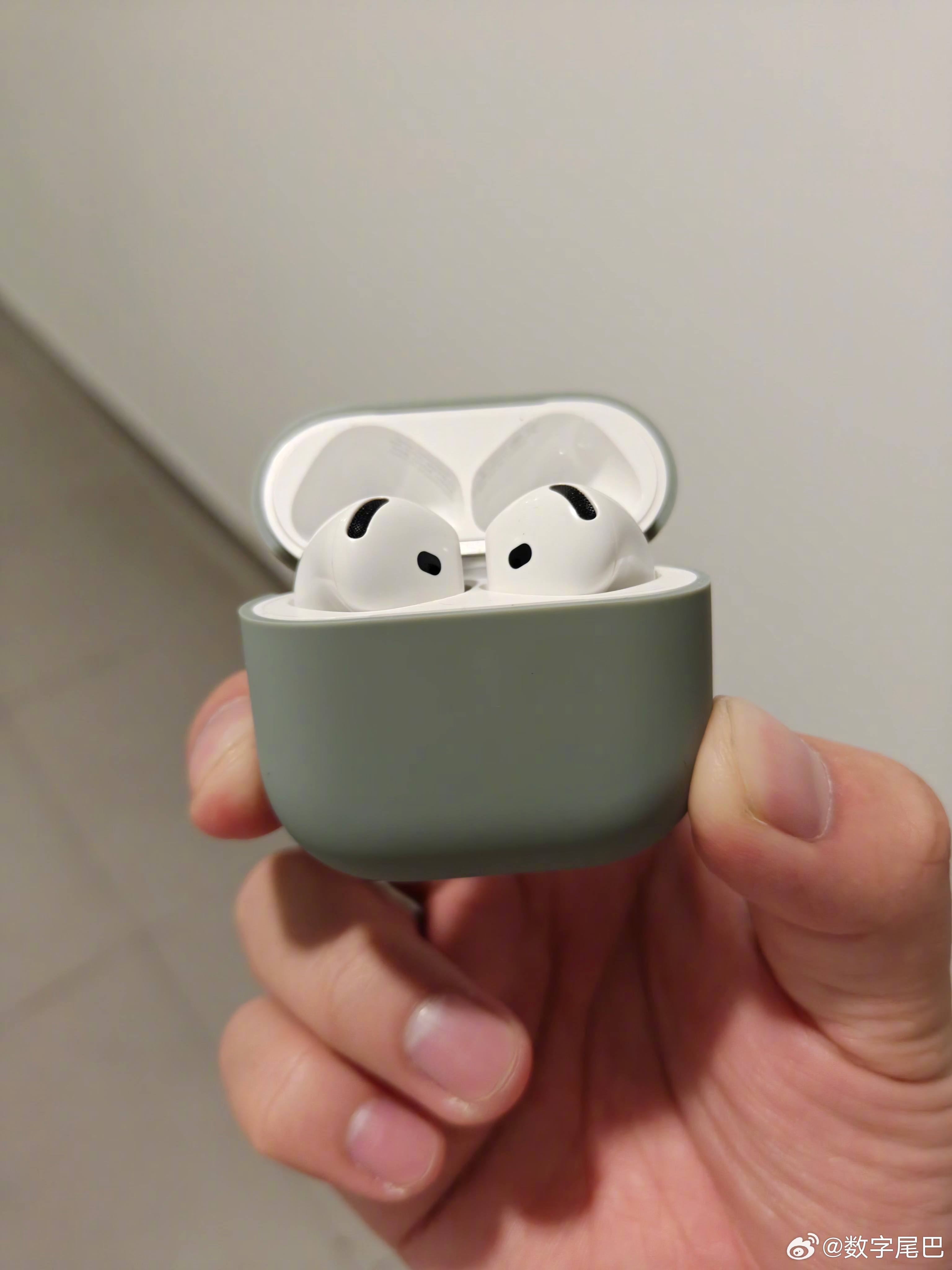 安卓「兼容」苹果到这程度了？[流鼻血]开盖弹窗秒链接，设置内可以控制降噪、通透、