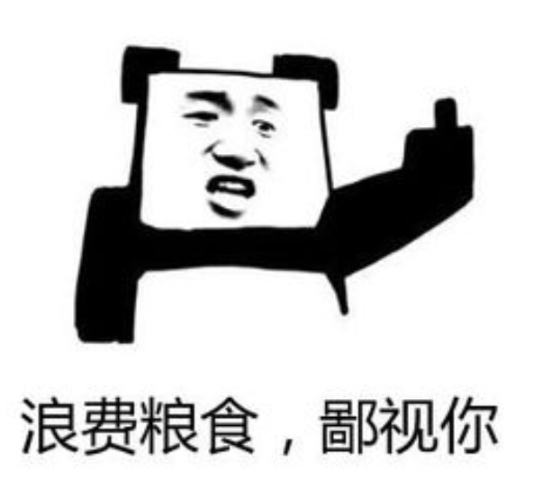 印度女网红用面包做连衣裙惹众怒 幸亏你是是国外网红，要是国内网红这样浪费粮食要被