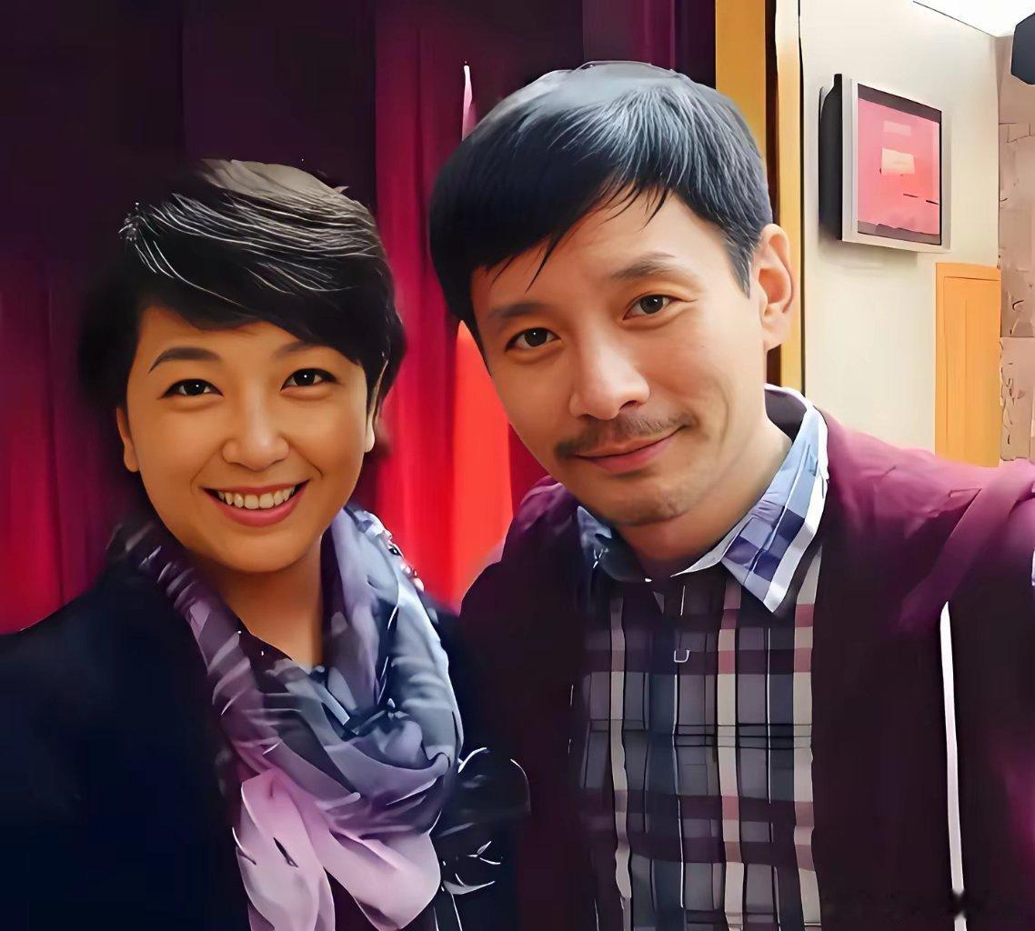 江珊说，我先生田小洁刚认识我那会儿，虽然也拍过不少戏，但几乎没有当过主角，甚至连