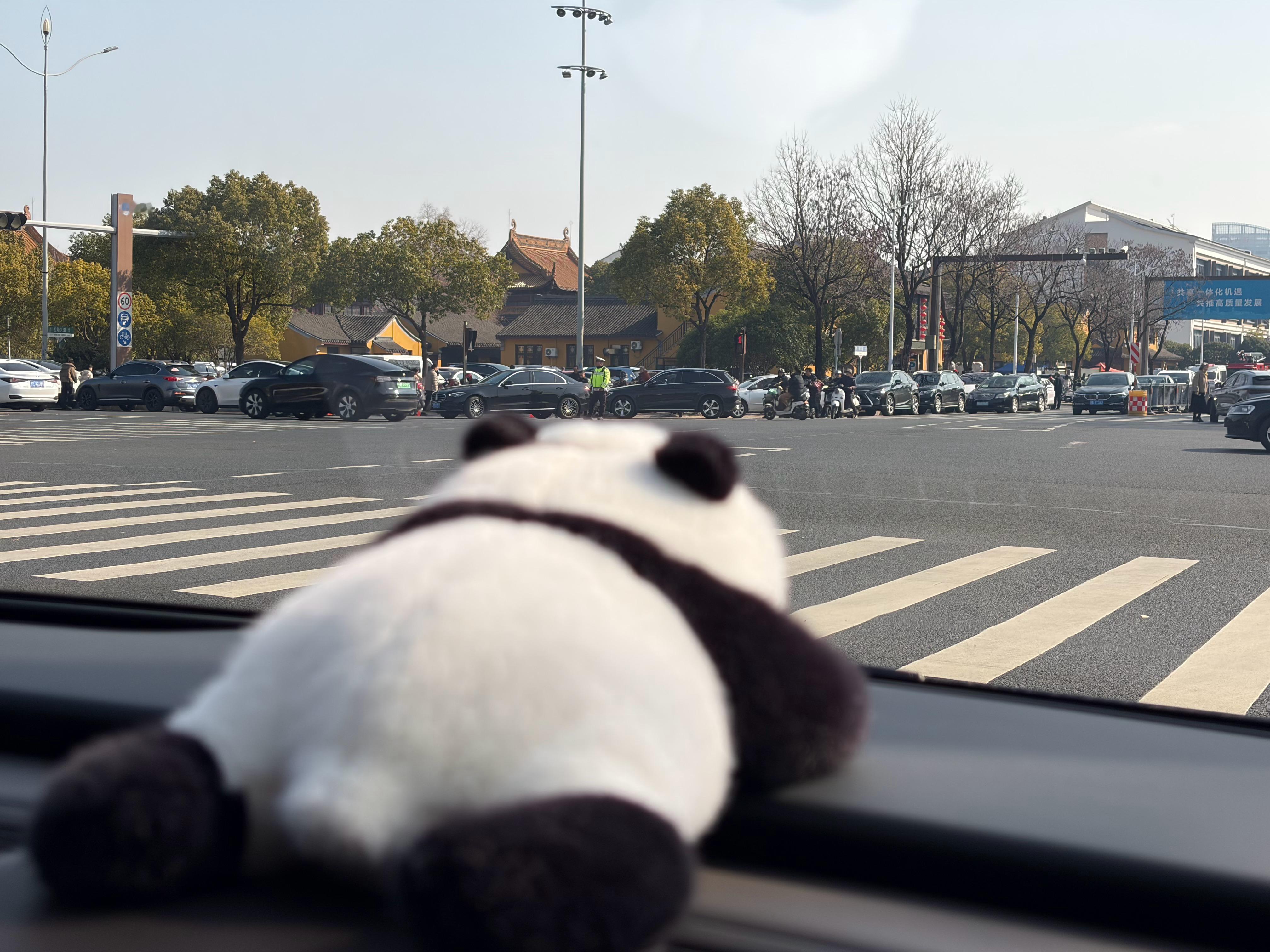 新年祈福🙏祝愿大家新的一年吉祥如意，心想事成，万事顺心，马上有钱