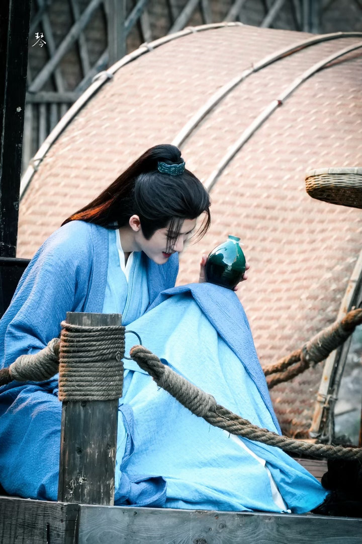 都是迷途人，可不同舟渡！《何不同舟渡》这一部权谋剧太对味了！演员檀健次的演绎的这