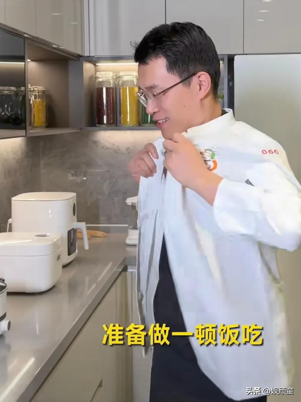 王腾这件事情可大可小！
小的来说，他经常在网络宣传红米手机，以及其他小米产品，如