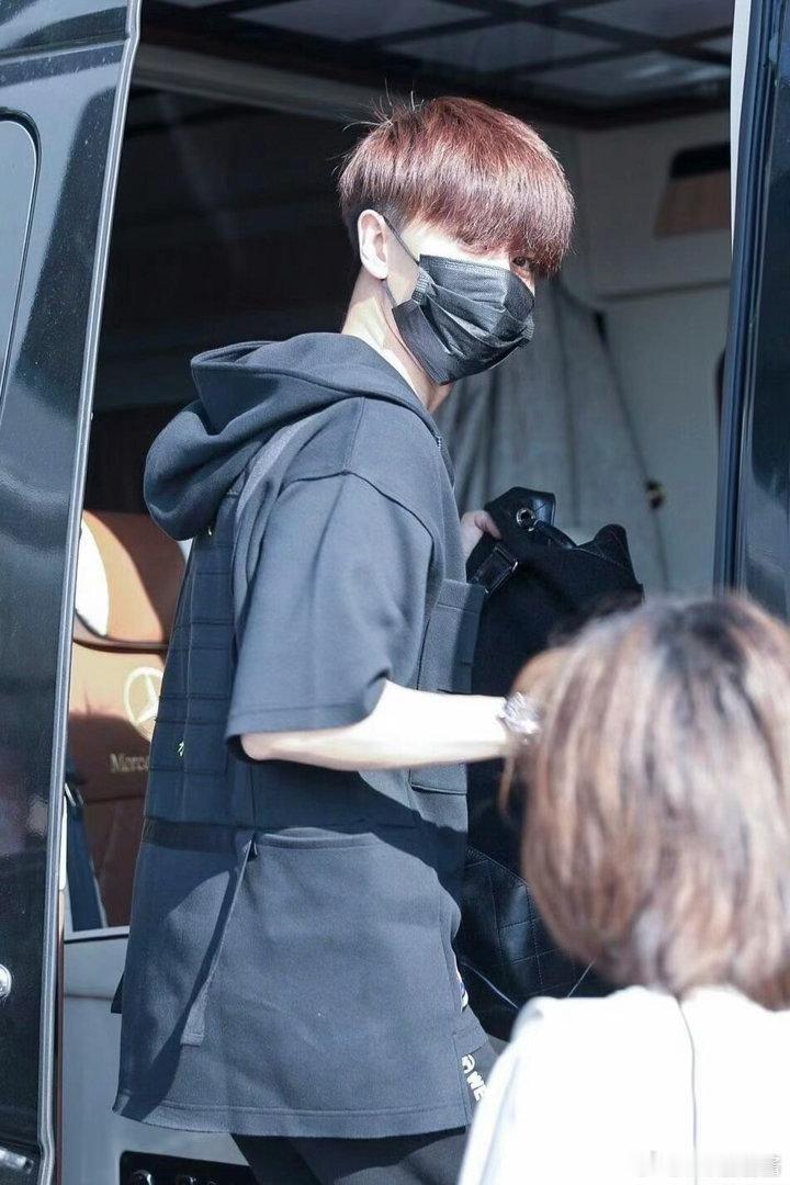 Hey，Guy。 