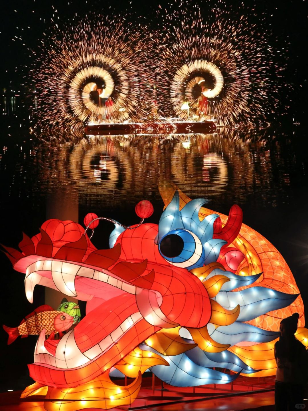 水上彩灯、非遗庙会🏮这个童话小镇好有年味
