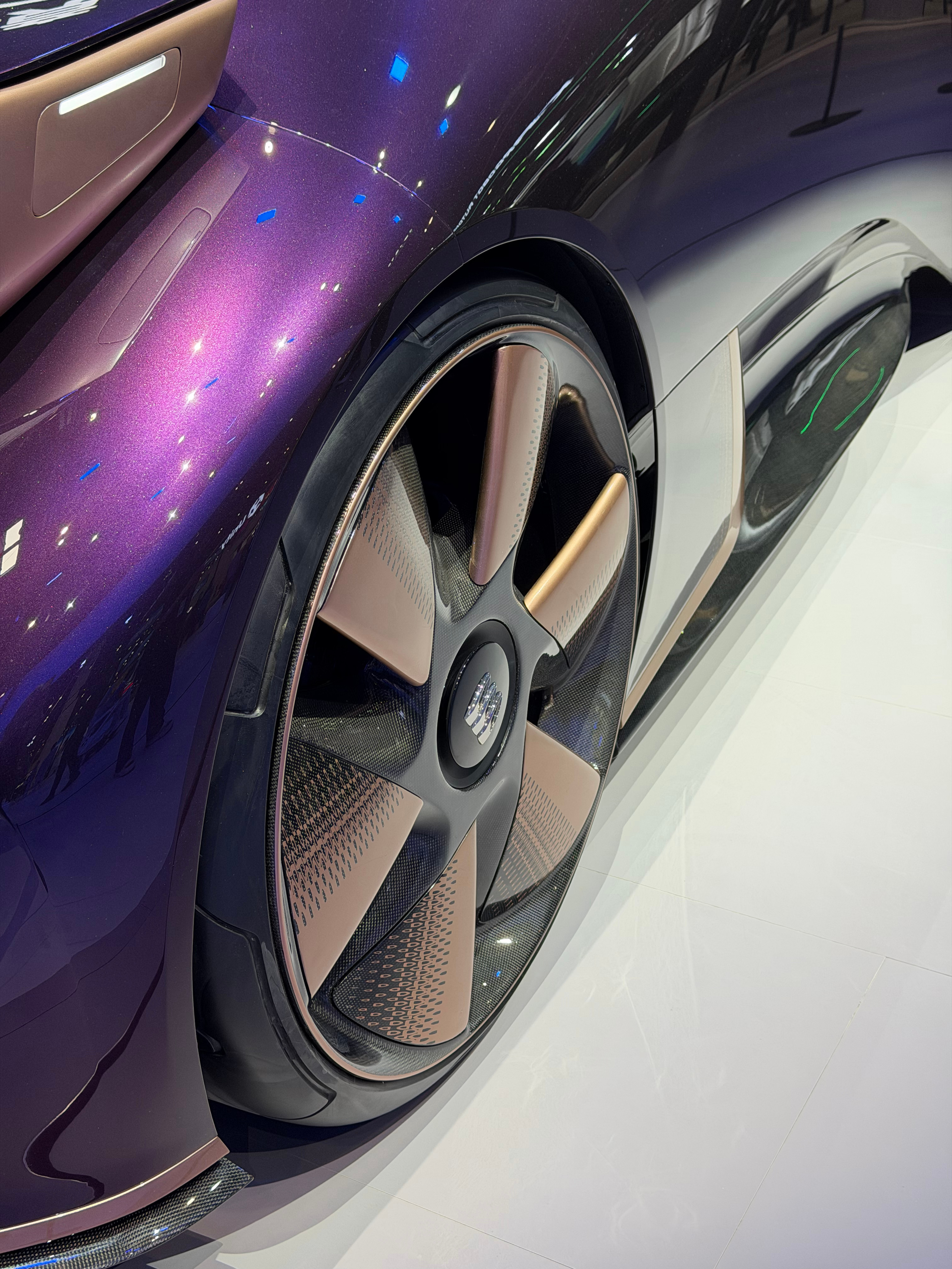 没想到别克还有这种概念车，轮子目测有30寸了 北京·中国国际展览中心顺义新馆