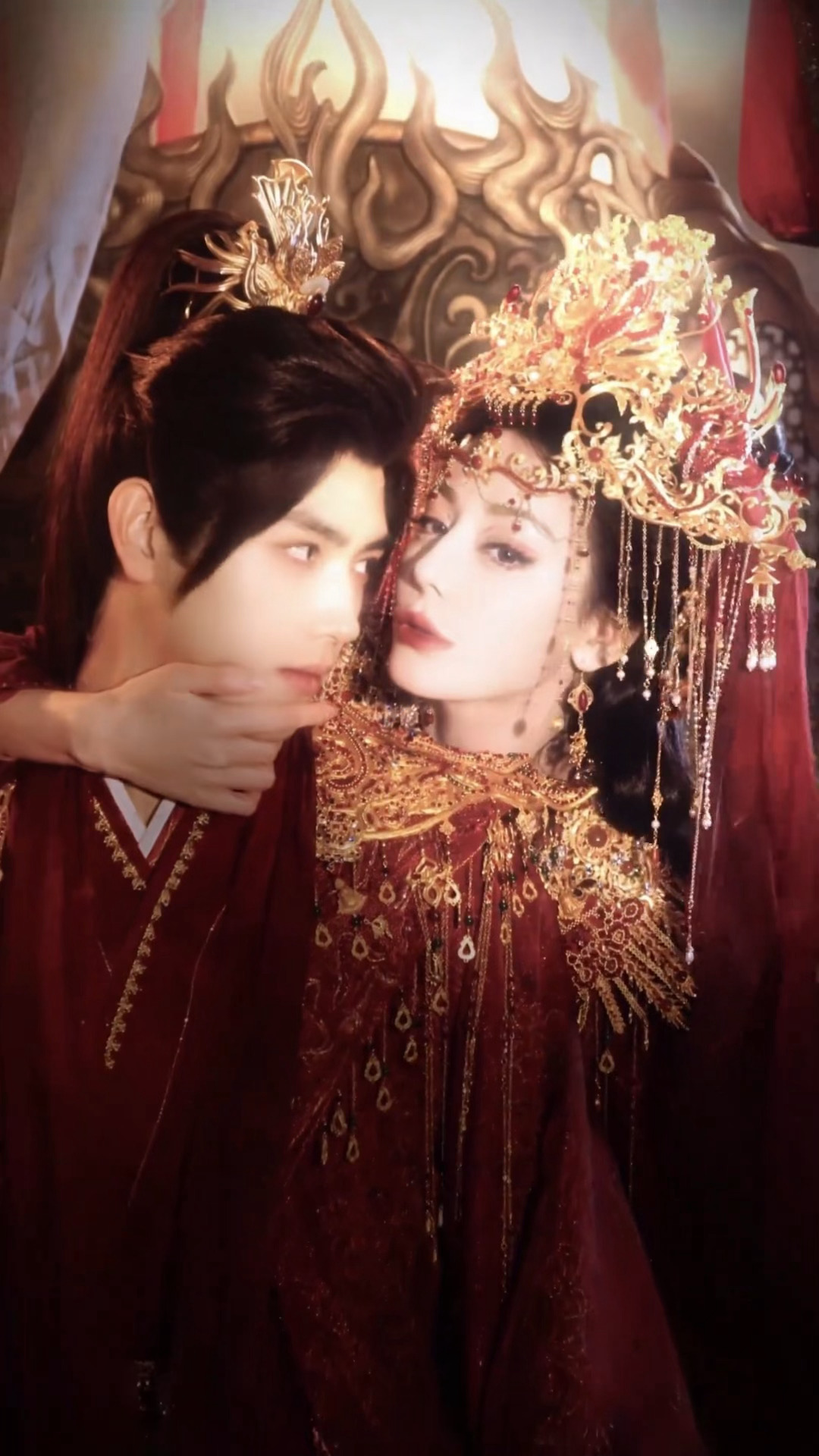 白日提灯所有人起立感受！迪丽热巴陈飞宇婚礼转场共创，我勒个👻👰🏻♀️🤵?