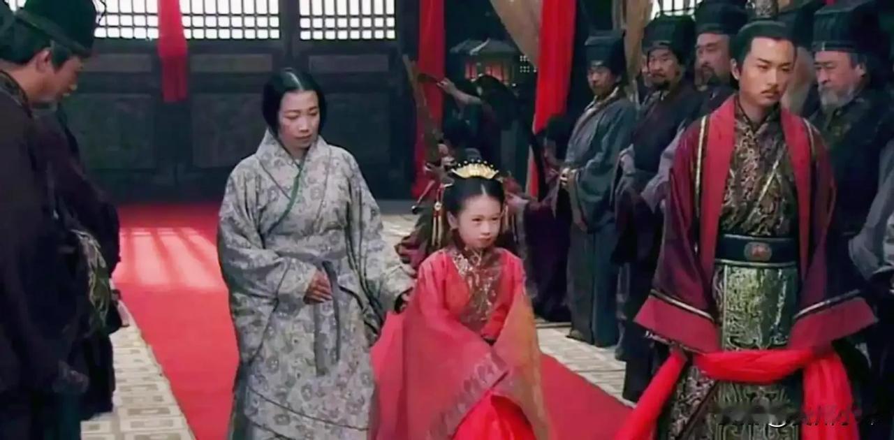 公元前192年，10岁的张嫣被逼嫁给亲舅舅汉惠帝刘盈，成为皇后。40岁时，张嫣去