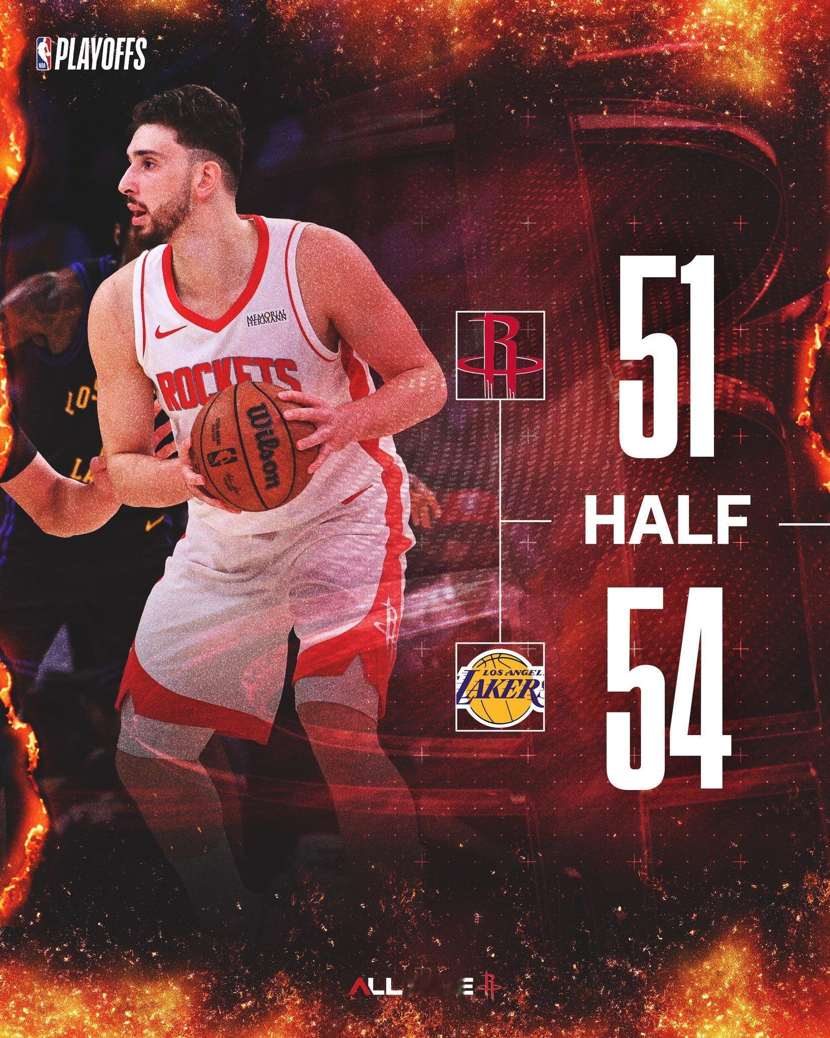 半场结束火箭追到只差三分，其实完全可以早叫暂停的。火箭vs湖人