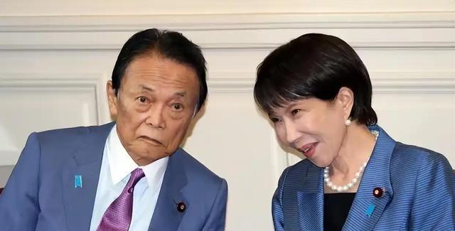 高市早苗最怕的人浮出水面：不是外部压力，也不是在野党，而是能决定她党内根基的麻生