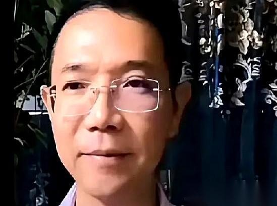 李圣律师这话一出来，我后背都凉了。
比杜妈还厉害的大人物……
我就说嘛，这事儿怎