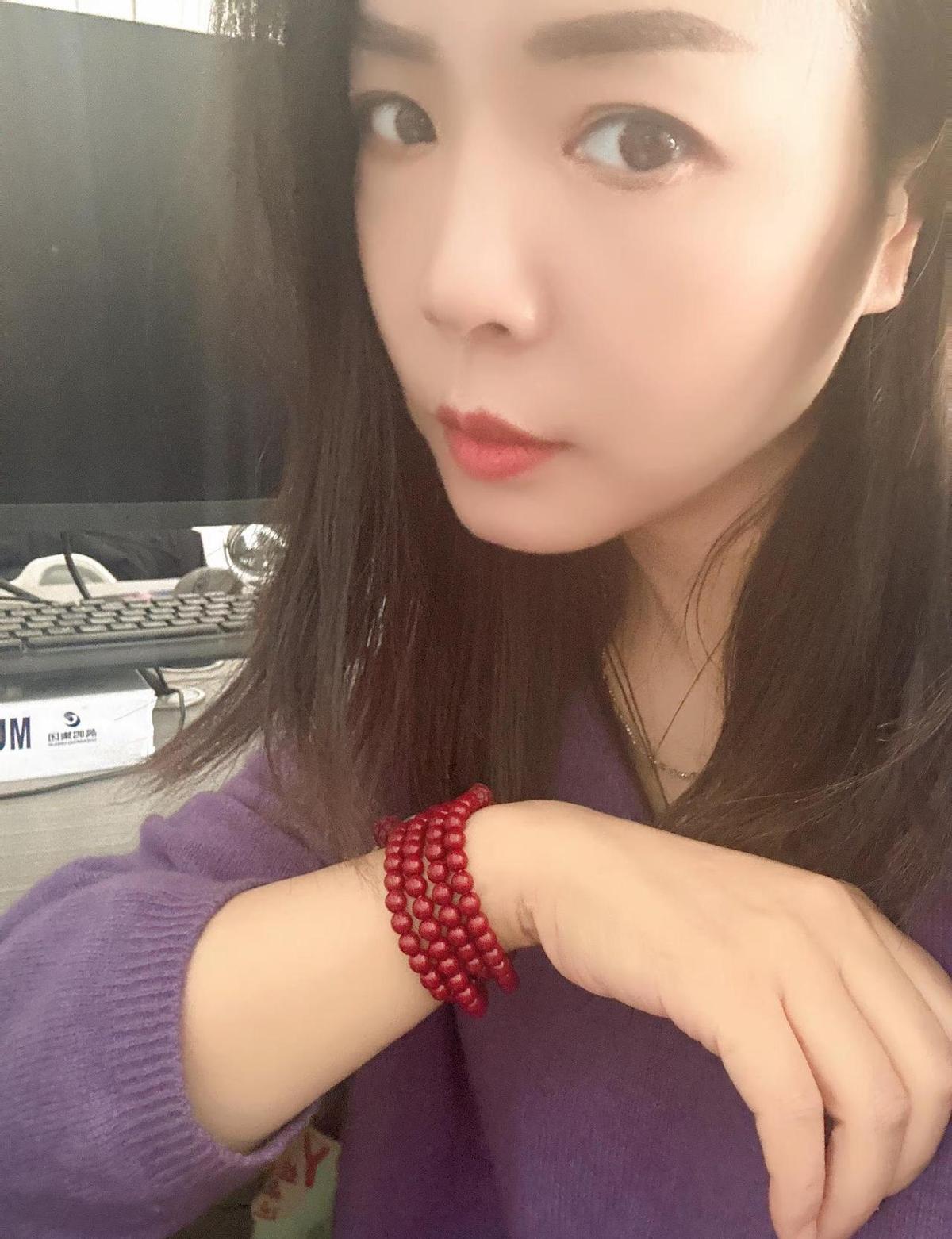 你不是不行，是开局太猛了。
健身15分钟喘成狗？
不是你体能差，是你一上来就开越