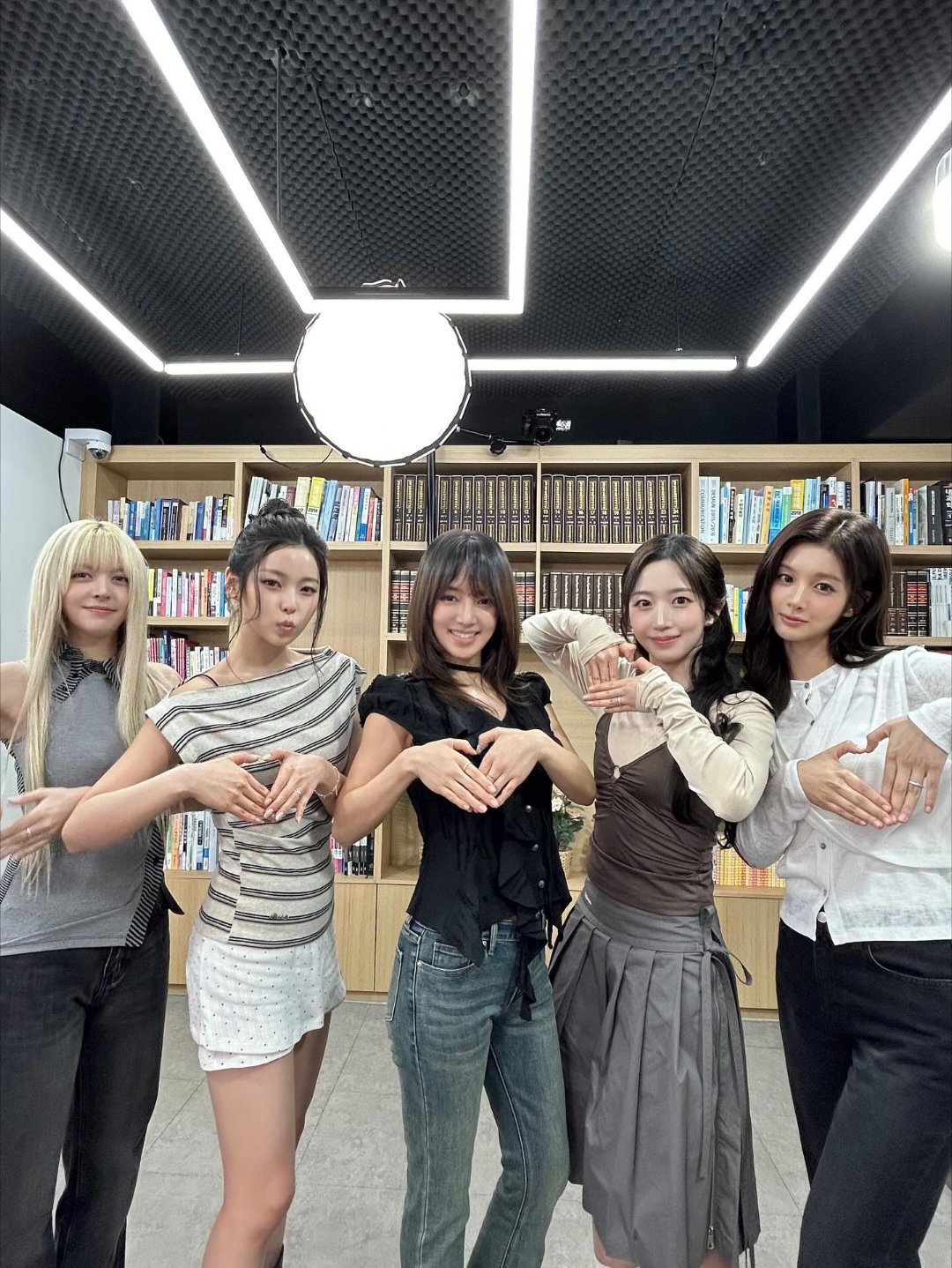 【图图】金孝渊 金孝渊DJHYO 260609 hyo_levelup彩色📷账