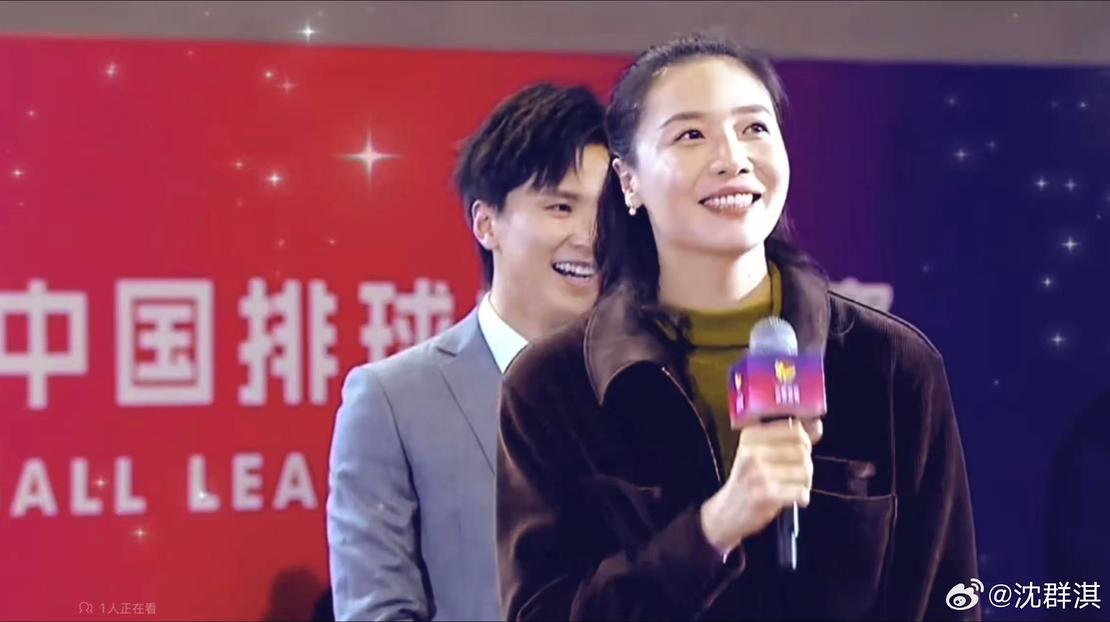 2010年世锦赛，她当选最二，我在读高中。2016年奥运会，她夺金牌，我在上海体