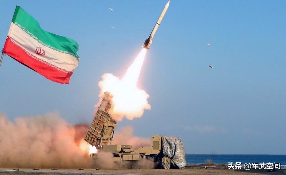 以色列瑟瑟发抖！伊朗宣布打击淡水和储油设施。
3月22日，伊朗武装部紧急称，如果