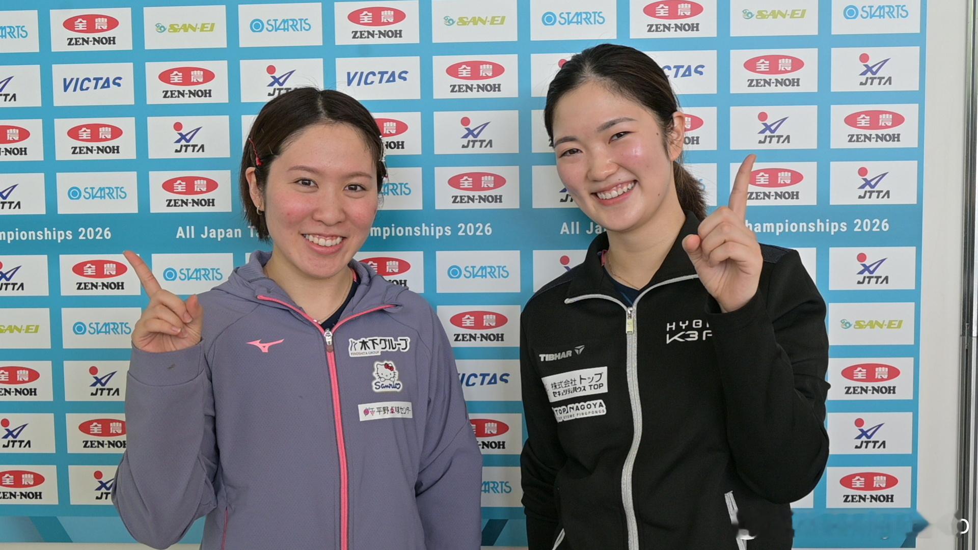 jtta：☘️平野美宇/木原美悠 双人组 据说在中国超级联赛上，不是用V✌️而是