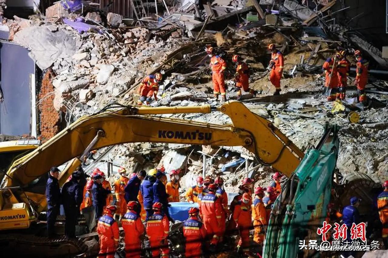 3月29日0时许，黑龙江海林市海林镇林海路上一建筑物发生部分坍塌，当时我就关注到