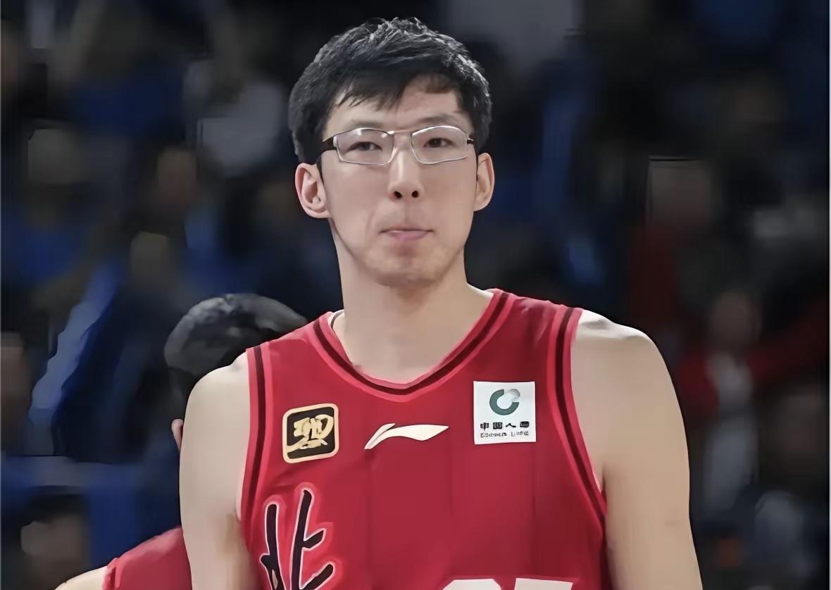 周琦被踢！国家男篮开始动真格了。

连赞助商都连夜撤了！

说实话，这事儿真不算