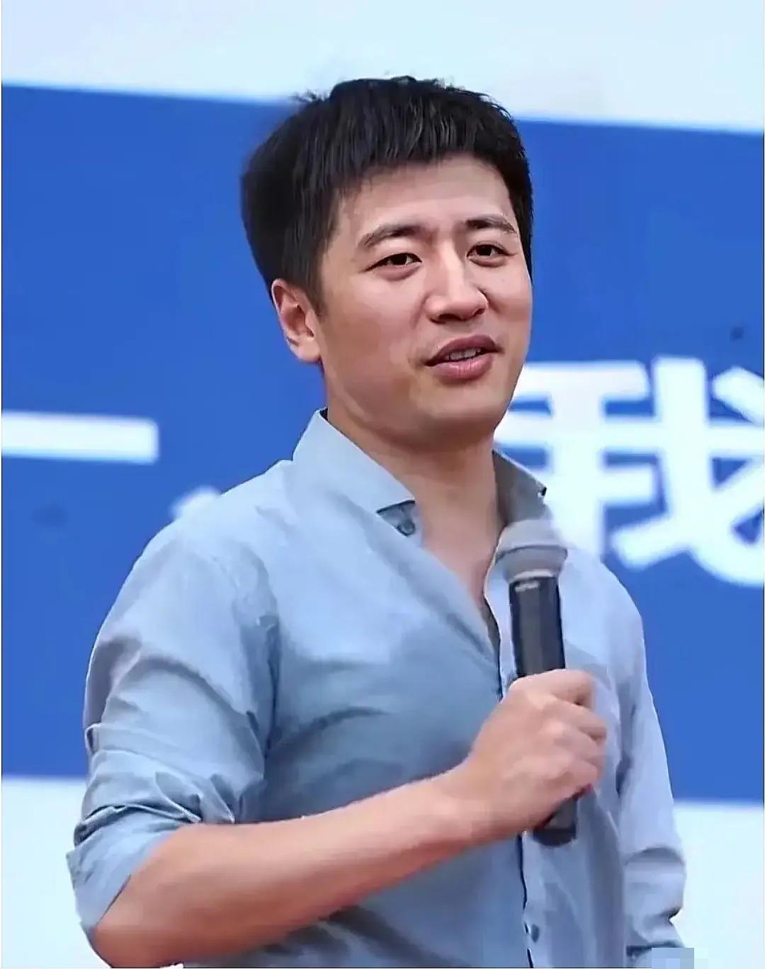 越来越有意思了
想过张老师天天跑步身体倍儿棒
也想过他工作再累总能扛过去，但是没