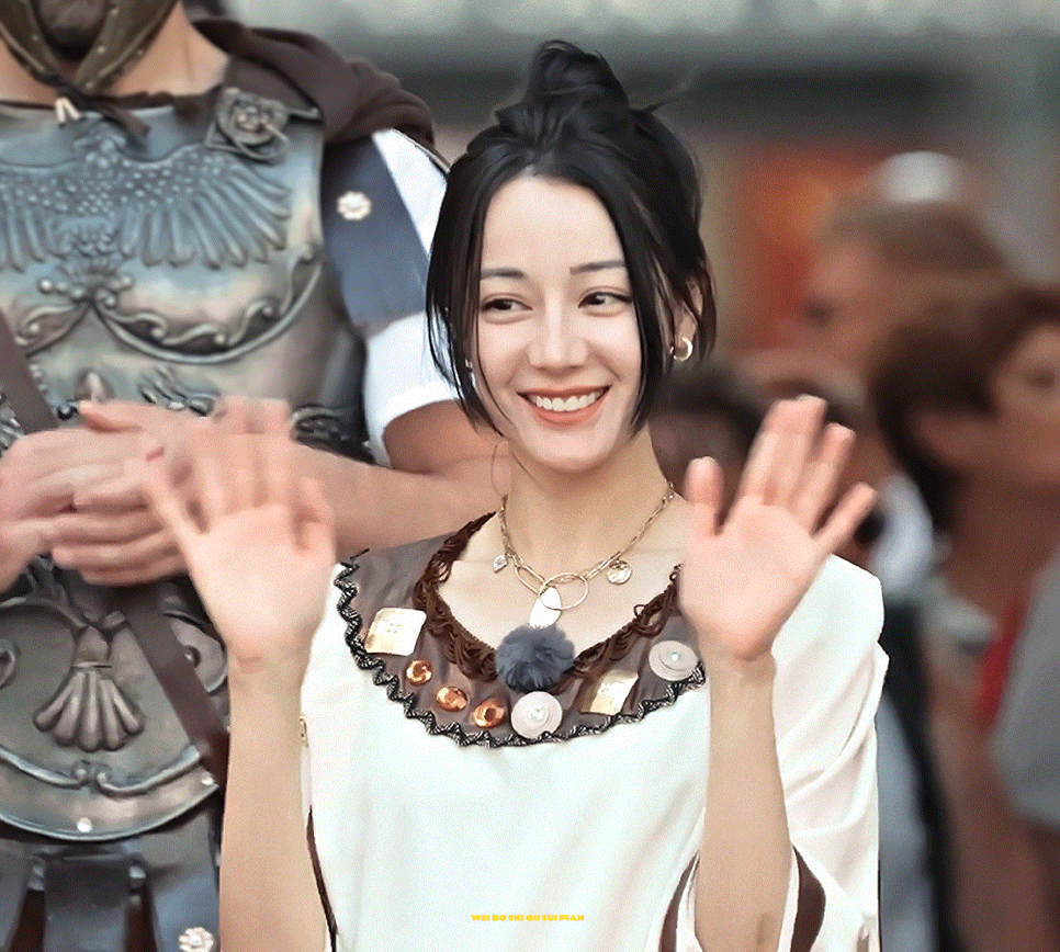 #花少聚会没有迪丽热巴#虽然很希望北斗七行团聚，但是迪丽热巴是行程太忙了，所以才