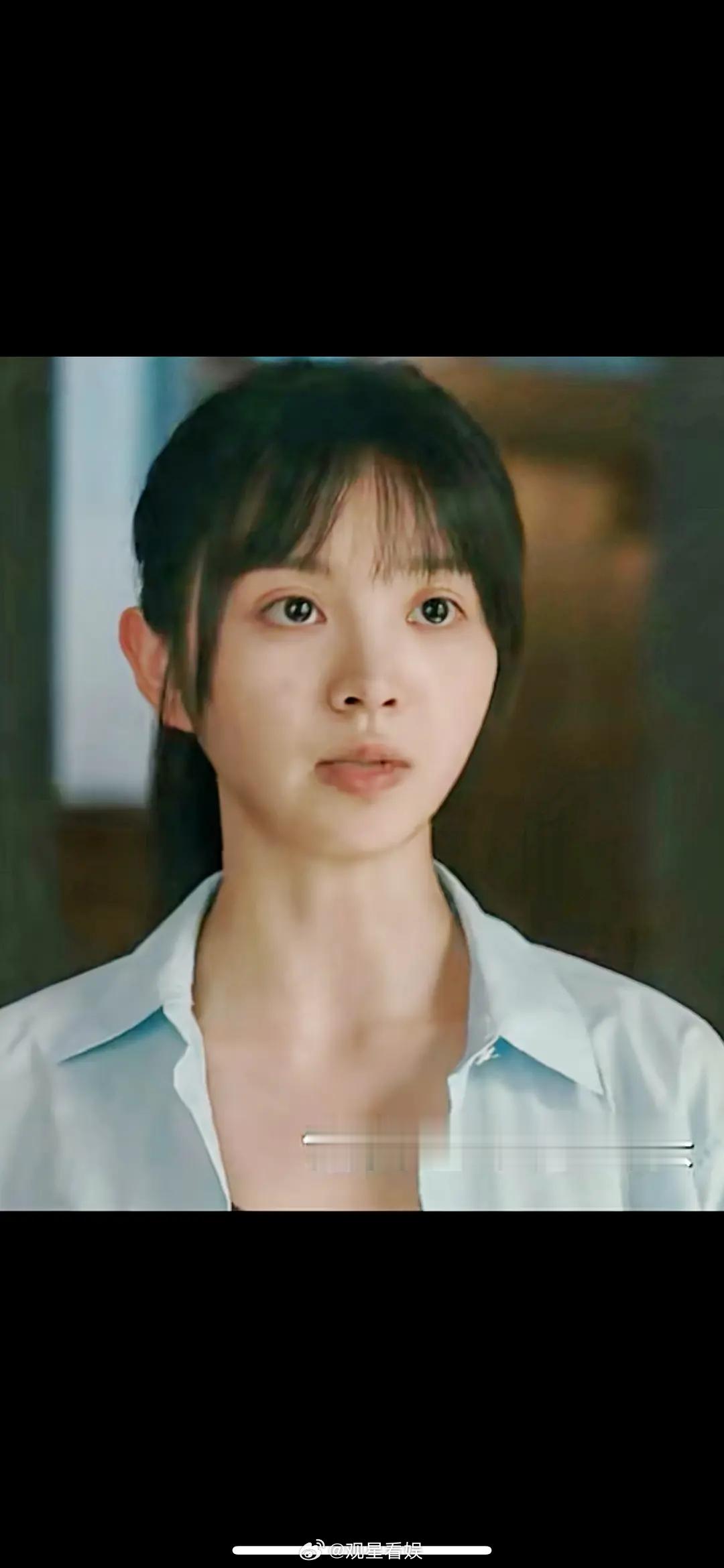 眼睛大是不是会在剧里显得无神，田曦薇为啥在新剧里面每一帧眼睛都像在放空 