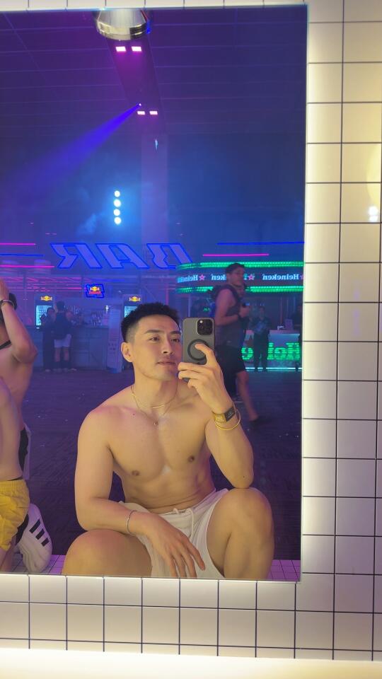 健身的快乐就是蹦迪💃