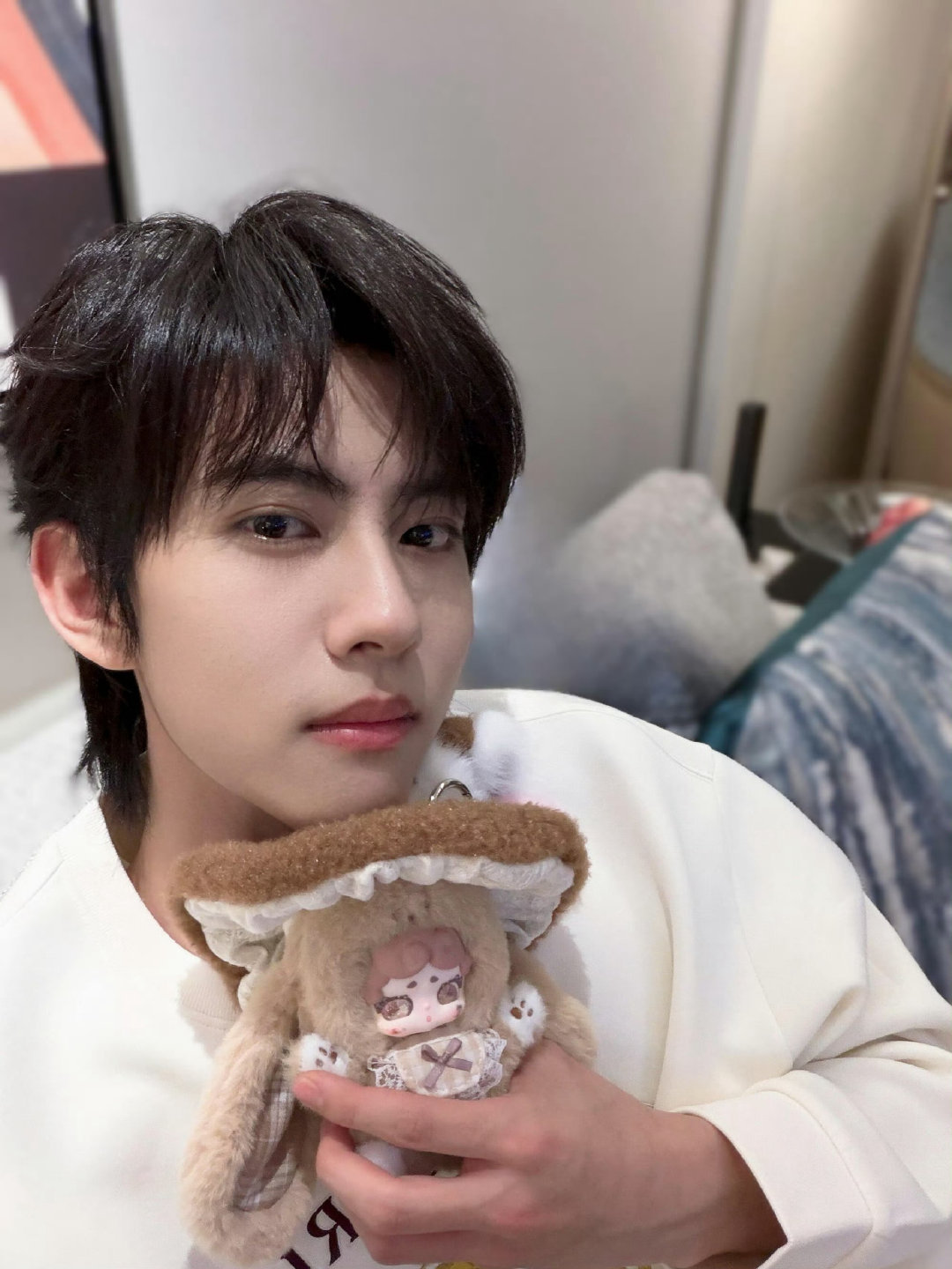 刘轩丞 × 营业造型Look📸in KENT & CURWEN 卫衣 & GO