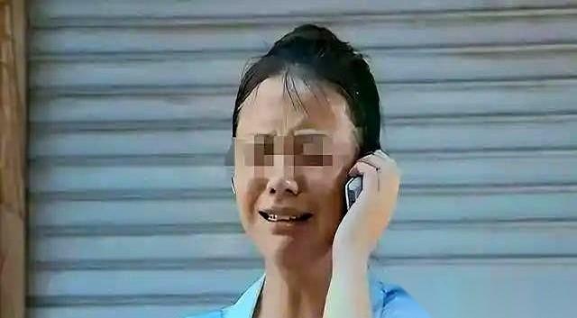 “没这个必要了。”
这是她爸快死了，亲戚求她从德国回来见最后一面时，她传回来的话