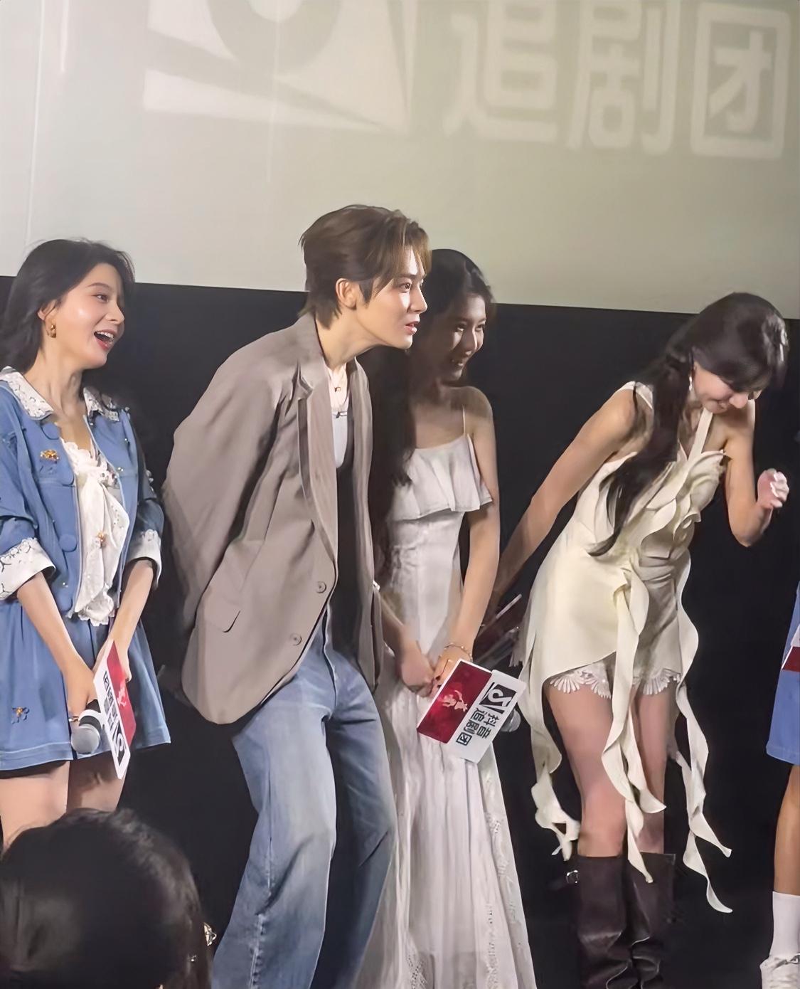 《雀骨》导演敢说！侯明昊艾米这对，居然演出真感情了？小猴直接吓成大爷！

之前多