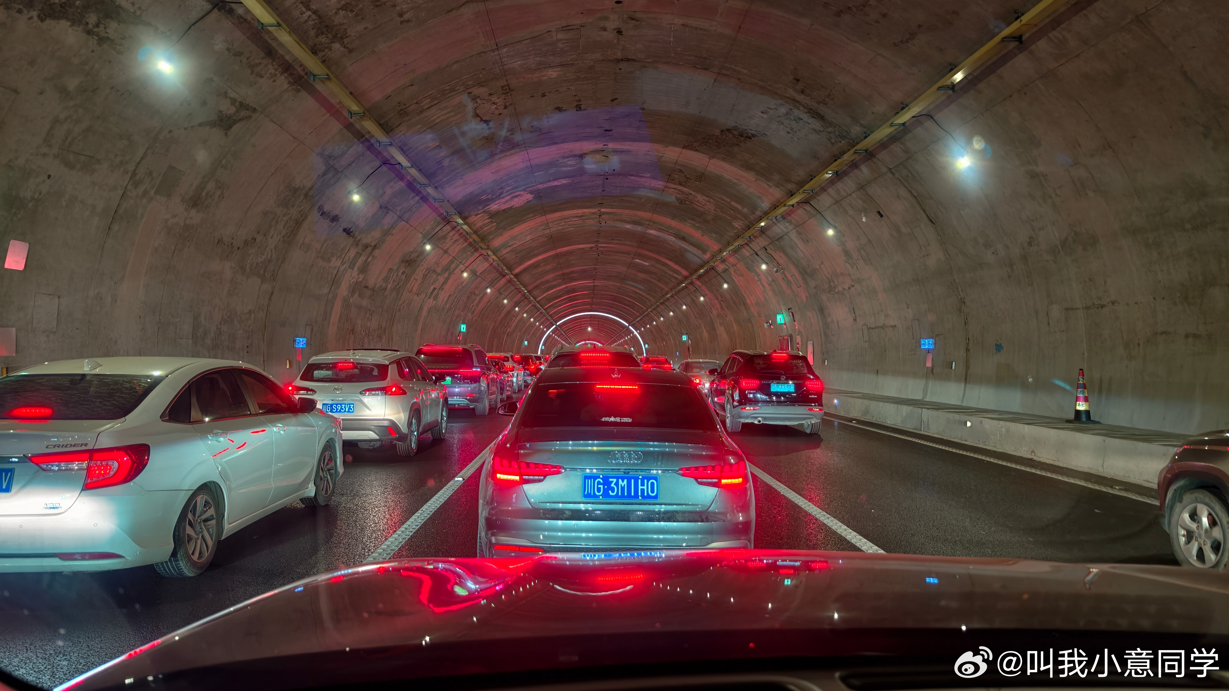 我还是低估了春节返程的威力……三个小时开了17公里，真的离谱