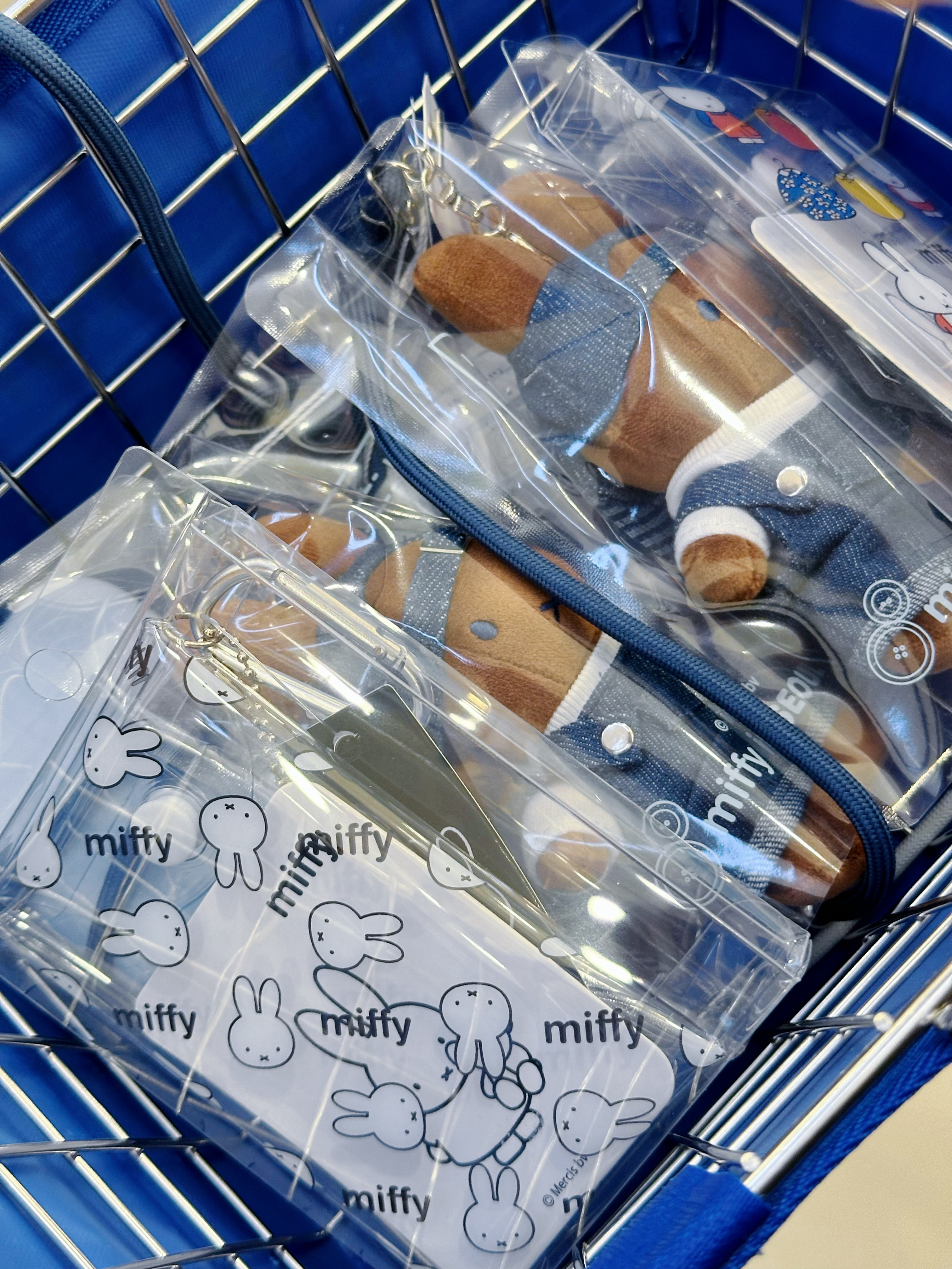 又买了一堆可可爱爱的东西