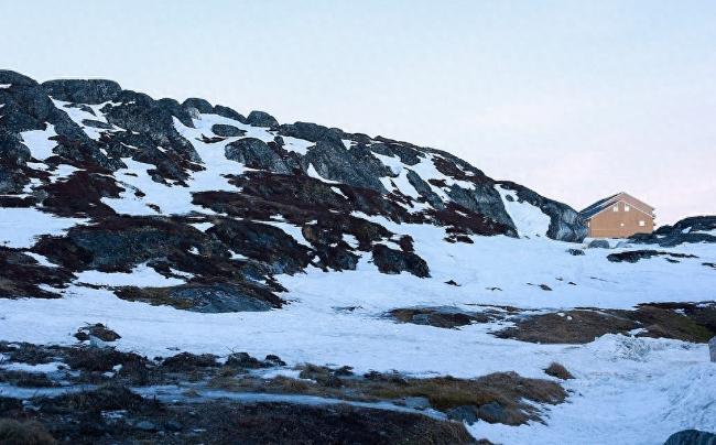 北极就彻底炸了锅，昨天北约干脆利落地官宣正式启动“北极哨兵”军事计划，明摆着要在