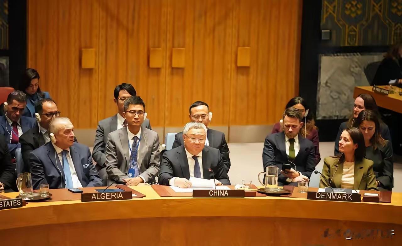 雷霆警告！中国代表在联合国直接点名日本。只要自卫队敢跨入台海，立马打上侵略者烙印