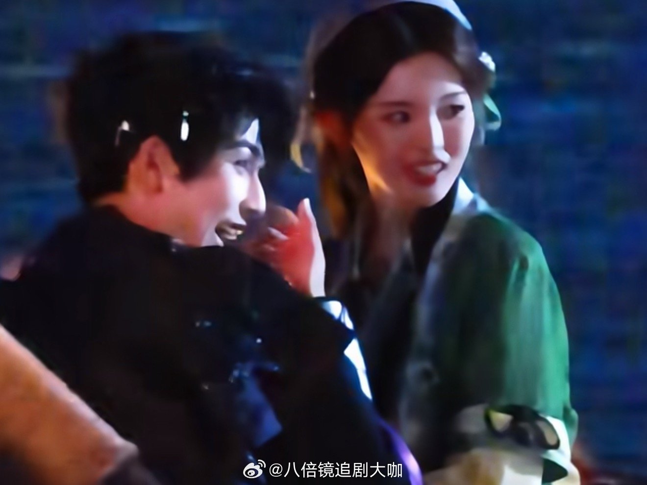 曝刺棠女主深度接触杨超越曝张凌赫刺棠女主换成杨超越天惹天惹，电视剧《刺棠》开机倒