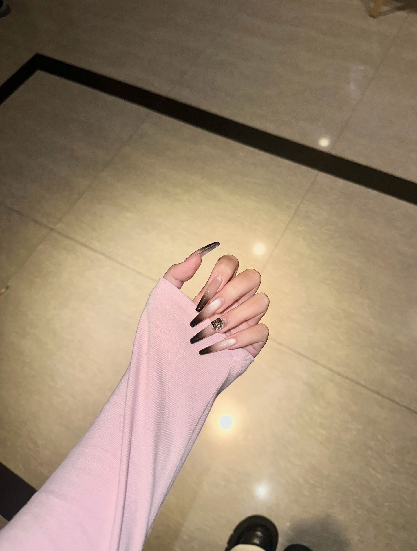 度过一年的参照物也许是我不断换的指甲美甲 ​​​