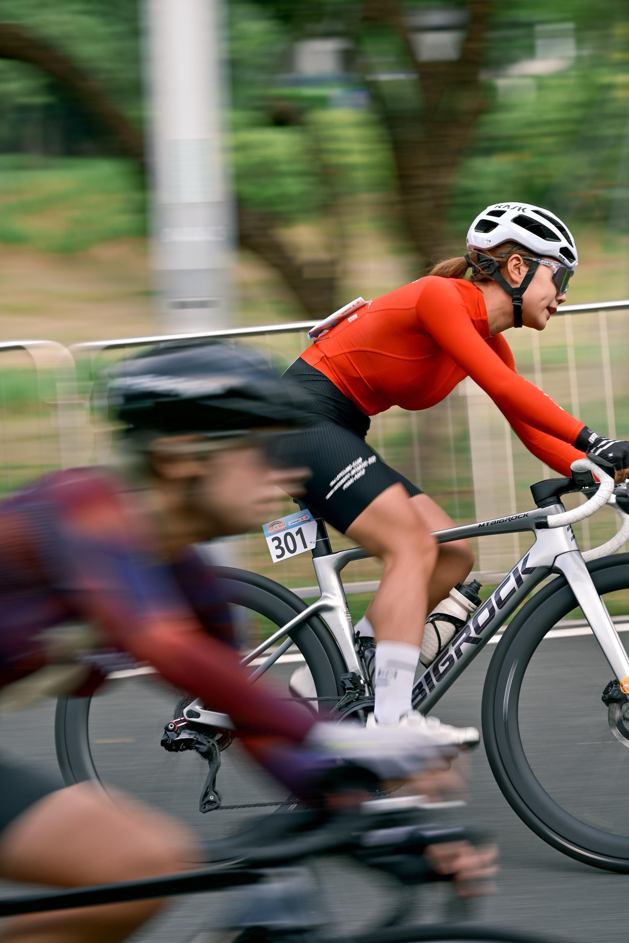 什么时候才能硬气起来。我要练练防身术，我要把她们都创飞 🚴