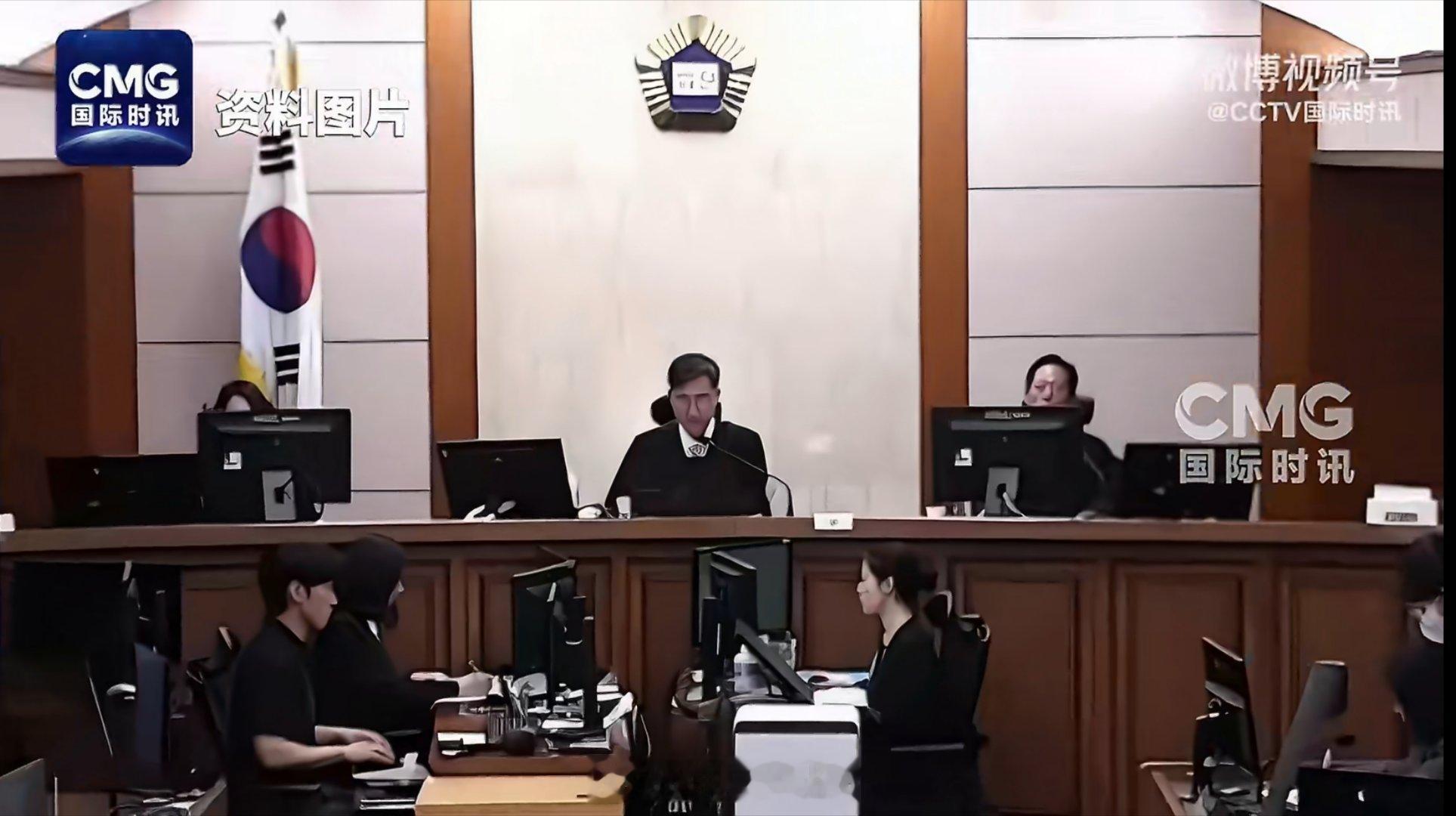 金建希案二审法官死在法院内嚯，韩国法官四的真随意啊，金建希二审判了4年就这样，要