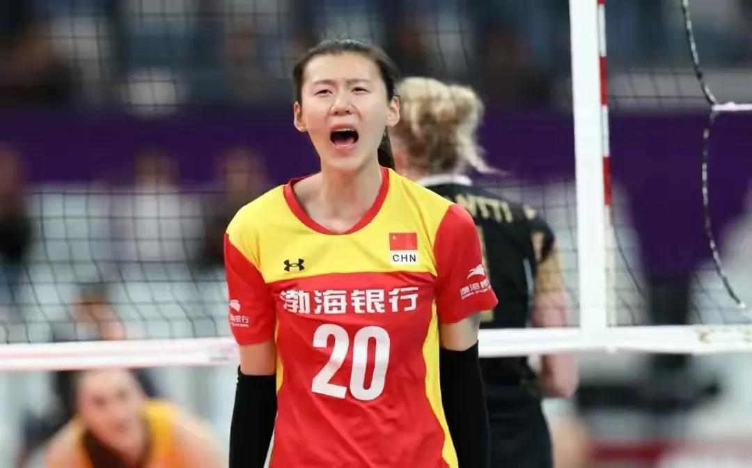 李盈莹最佳对角人选：
1、王云蕗，身高192cm，扣球力量足，一传稳定，防守能力