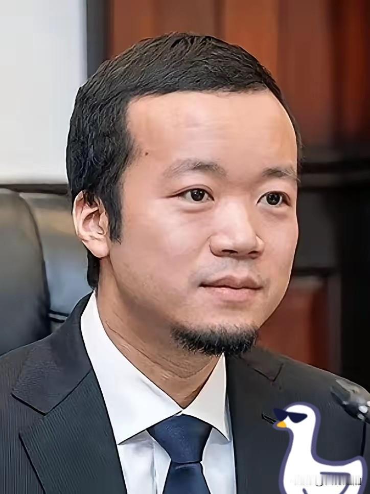 鹰酱动起手来真猛，柬埔寨华人诈骗集团，从全世界华人那骗来了100多亿美元，换成了