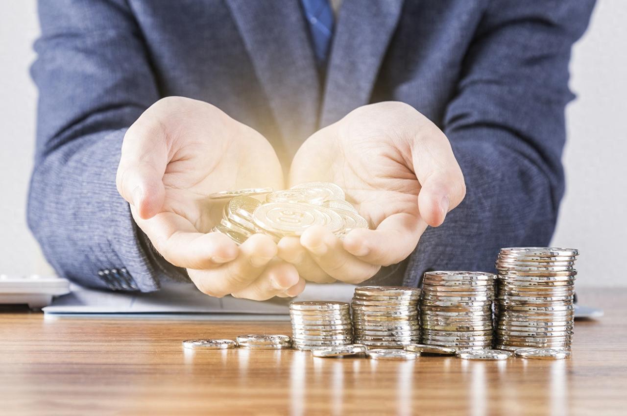 美联储宣布降息25个基点，鲍威尔最新发声！中国资产收涨！道指涨近500点，甲骨文