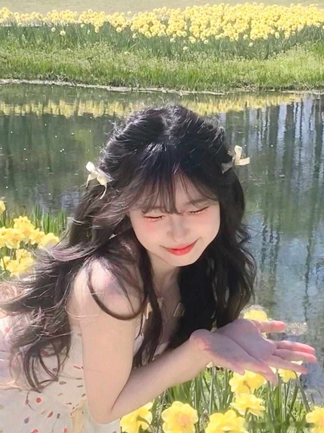 我和你要去闻闻新鲜的春天 我和你要去闻闻新鲜的春天遇见春天当花花遇见春天的花花自