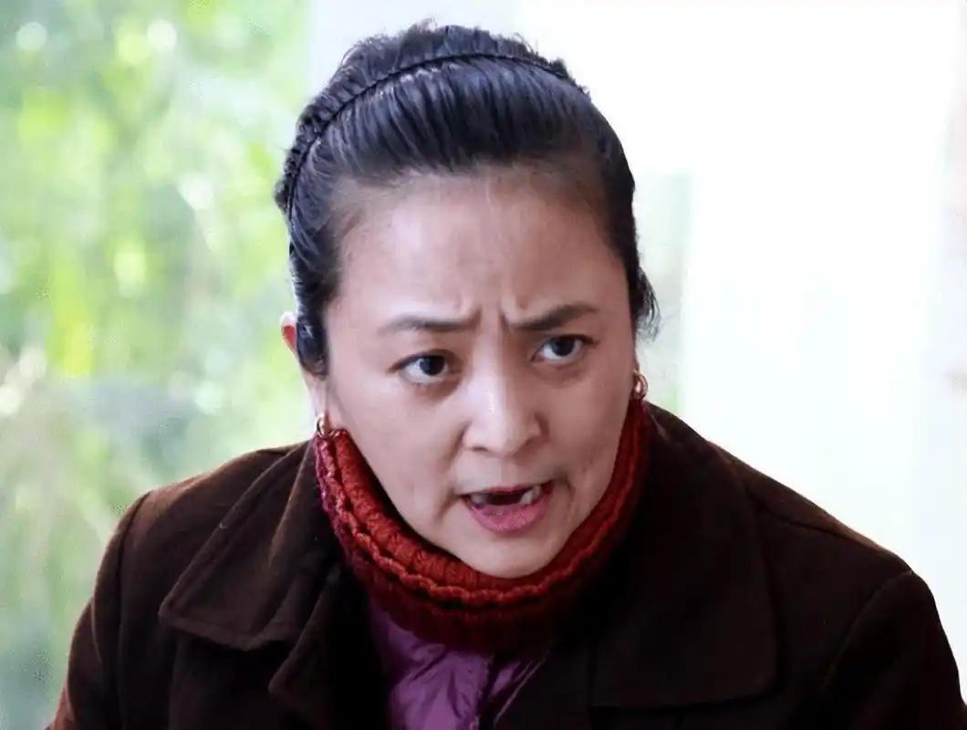 一婚嫁日本人，二婚嫁美国人，三婚嫁法国人，从来不嫁中国人。这话不是别人说的，而是