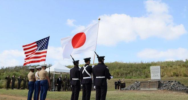 日本究竟为什么越来越“躁动”？东京审判都过去将近八十年，原以为历史的尘埃该落定，