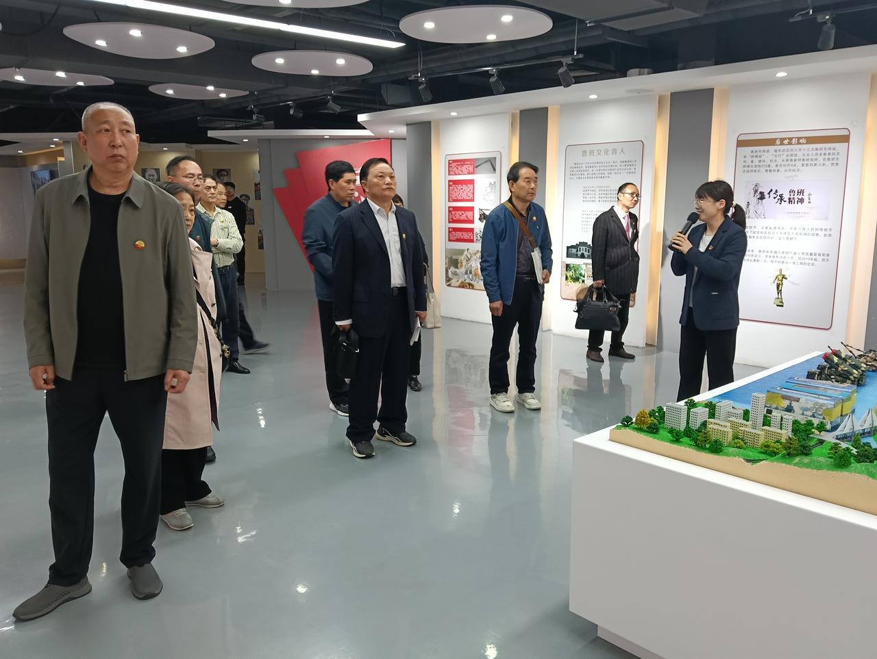 陕西洋县延会来潭交流 共传延安精神红色薪火
 
4月16日，陕西省洋县延安精神研